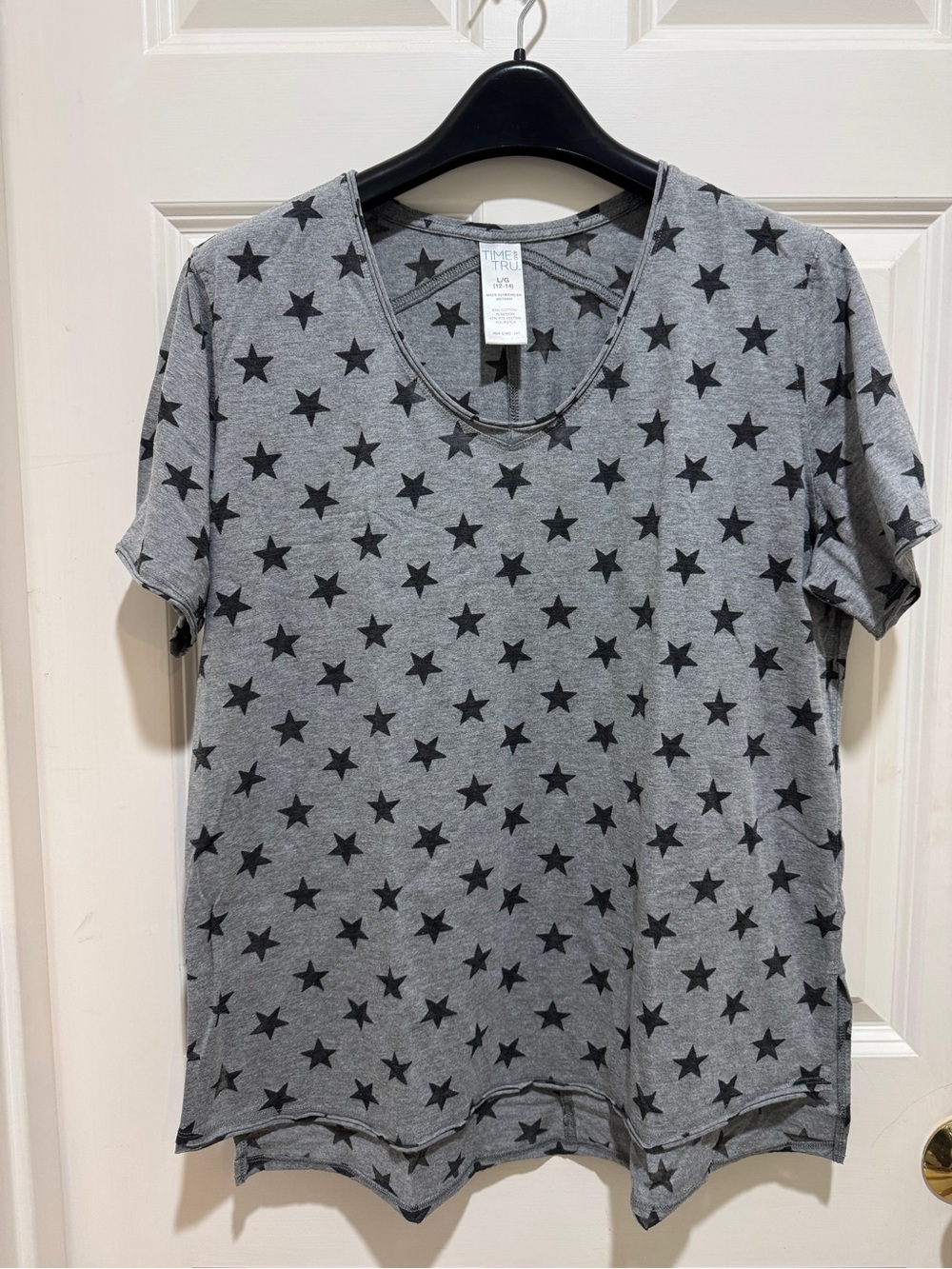 Time And Tru Ladies Star Design Short Sleeve Grey Shirt Size Large 12-14